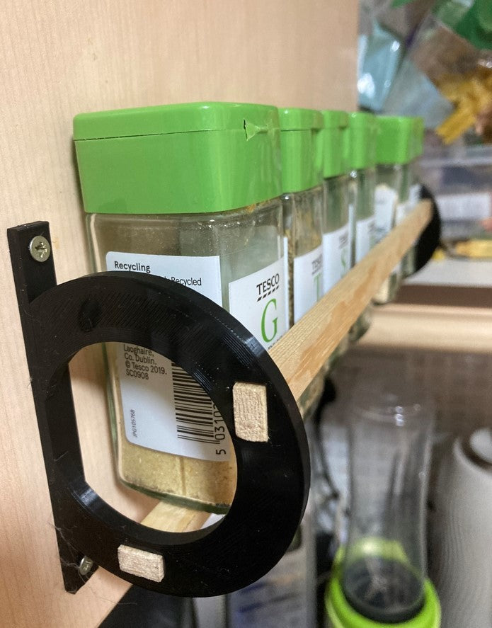 Estante de especias modular para listones de madera estándar