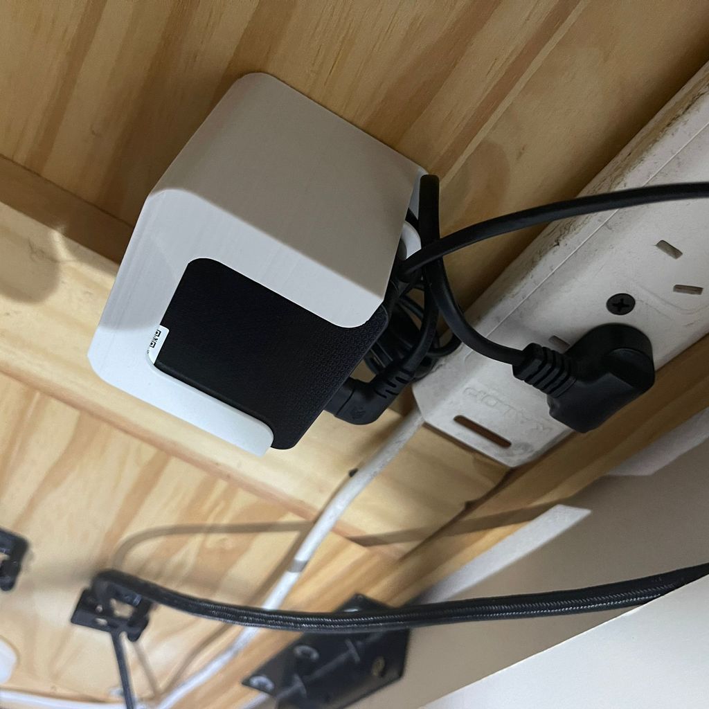 Soporte de sobremesa para adaptador de corriente Samsung Odyssey G5