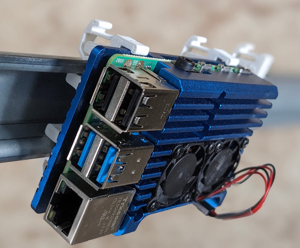 Carcasa de montaje en carril DIN robusta para Raspberry Pi 4