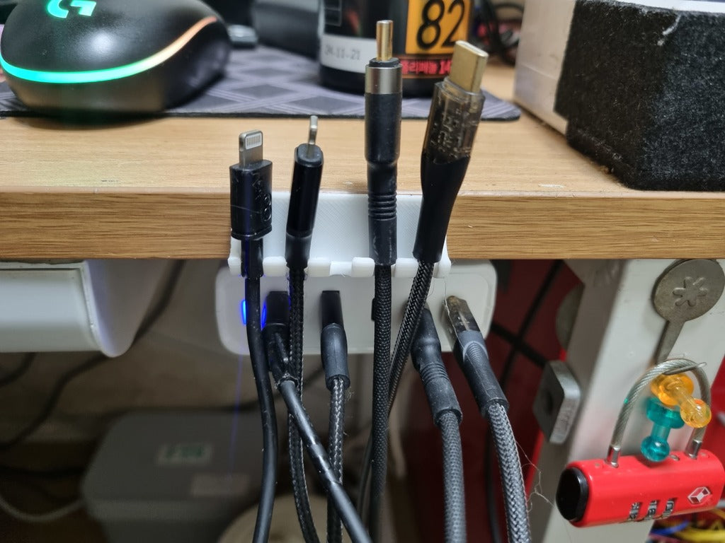 Soporte de cable compacto para una gestión eficiente de cables