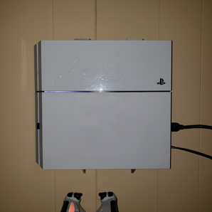 Montaje de pared para PS4