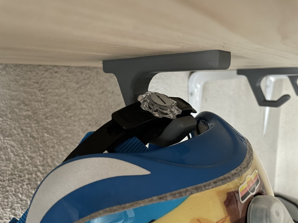 Soporte de pared para casco de bicicleta - Diseño universal