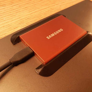 Soporte de perfil bajo para SSD Samsung T7