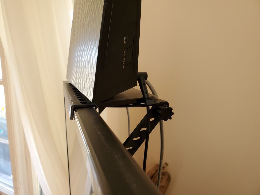 Estante ajustable para TV y monitor de computadora