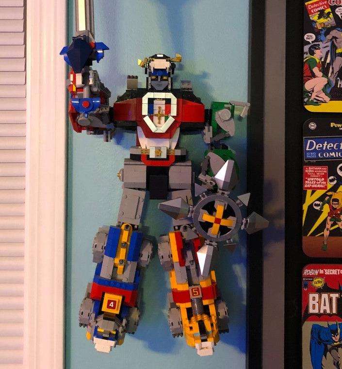 Lego Voltron vægmontering