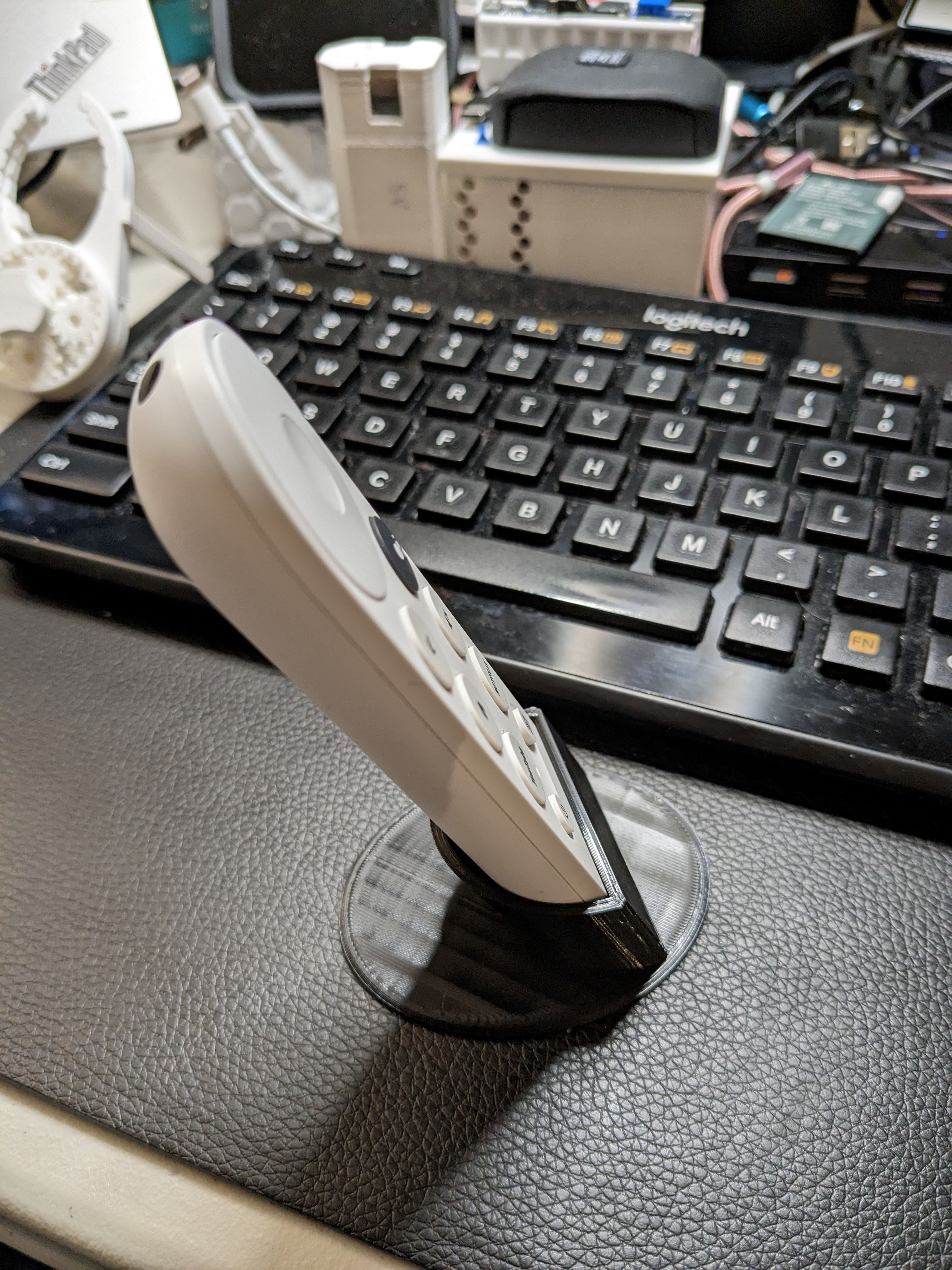 Soporte para Chromecast con control remoto de Google TV