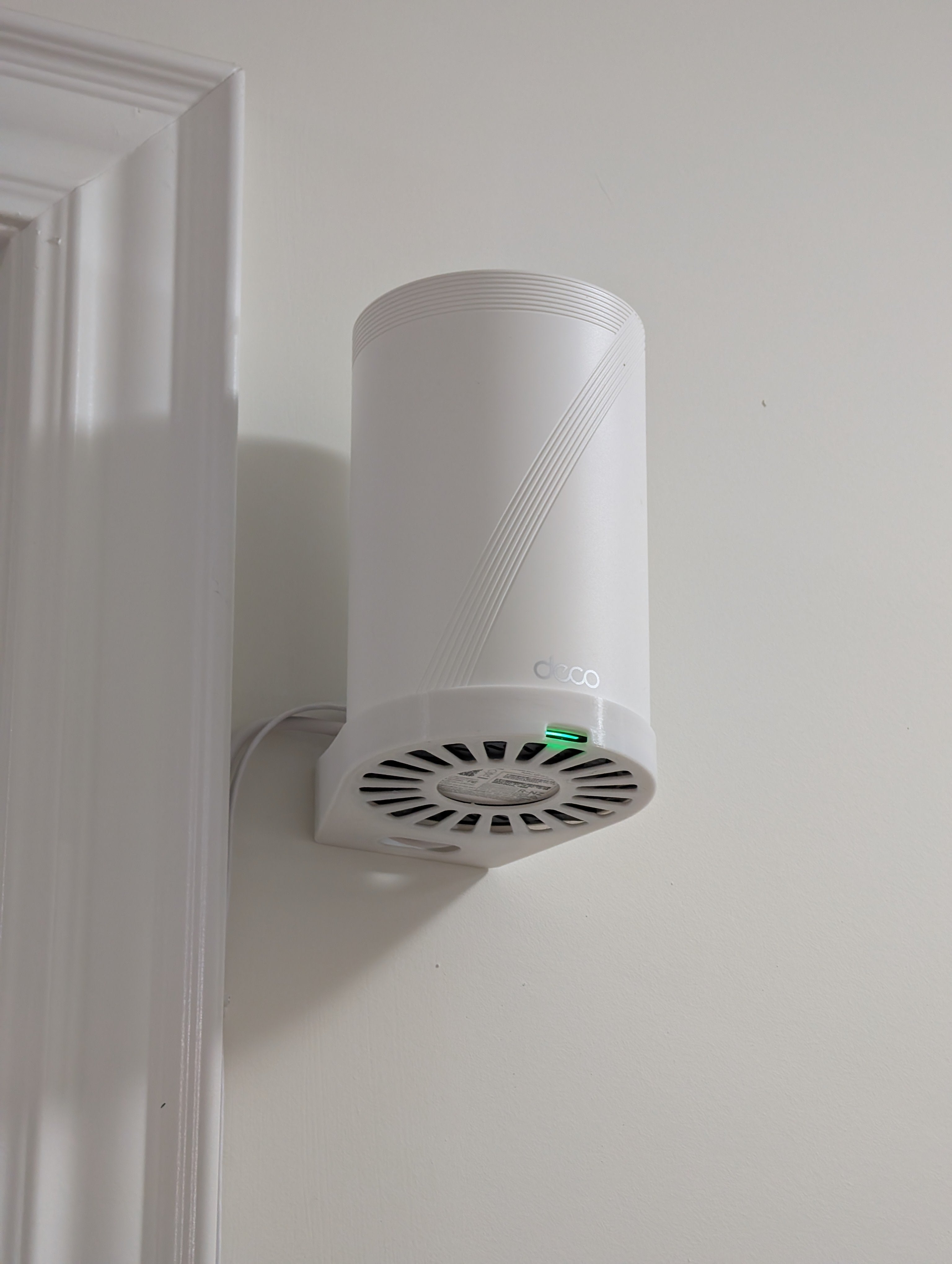 Montaje en pared para router WiFi 7 TP-Link Deco BE65
