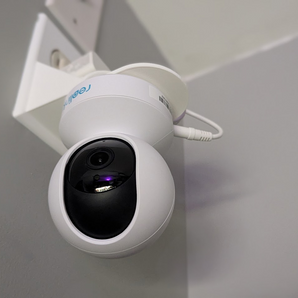 Montaje de cámara de enchufe Reolink E1/E1 Zoom (Tipo A/B)