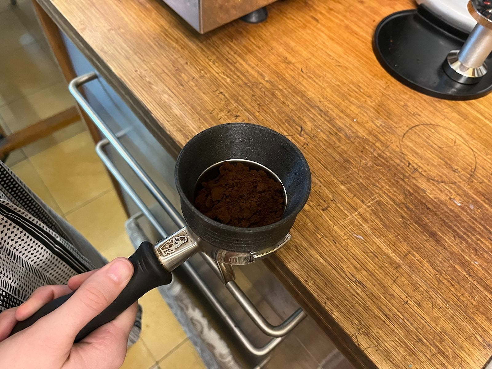 Embudo de portafiltro de espresso - 53 mm, 57 mm, 58 mm