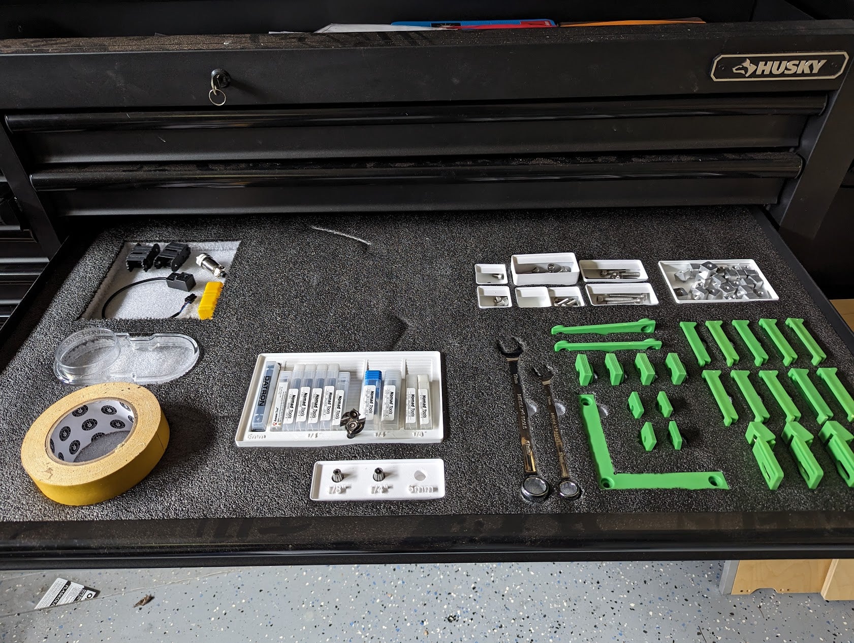 Inserto de espuma Kaizen para almacenamiento de herramientas CNC