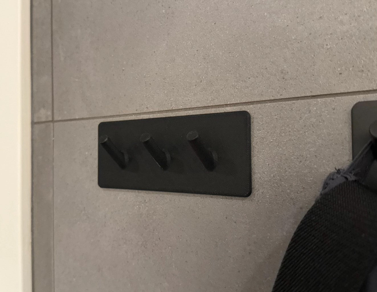 Ganchos y perchas de pared versátiles para el hogar