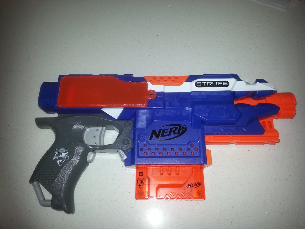 Tapa de batería modificada Nerf Stryfe 9V