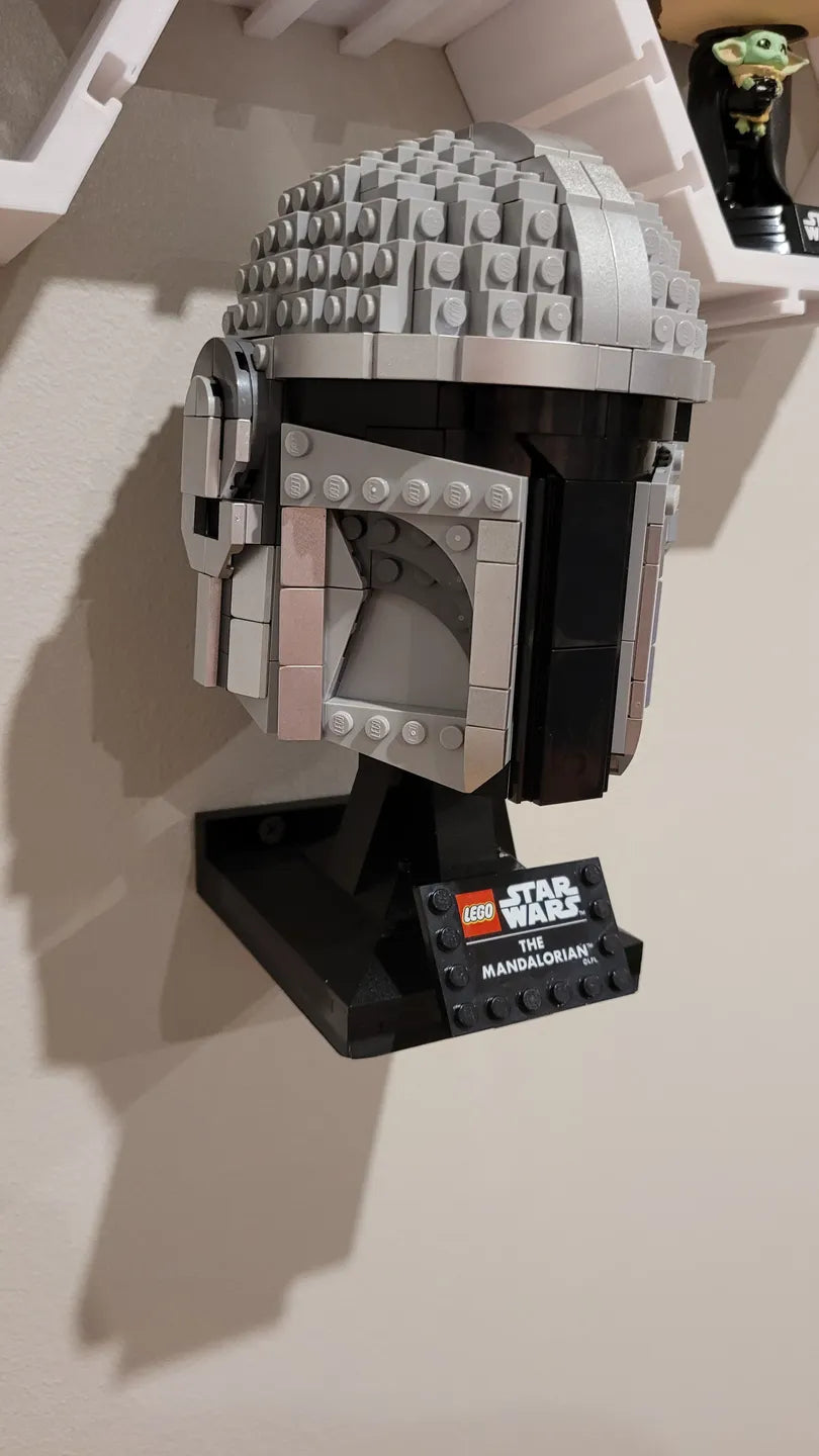 Soporte de pared para casco Lego Mandalorian