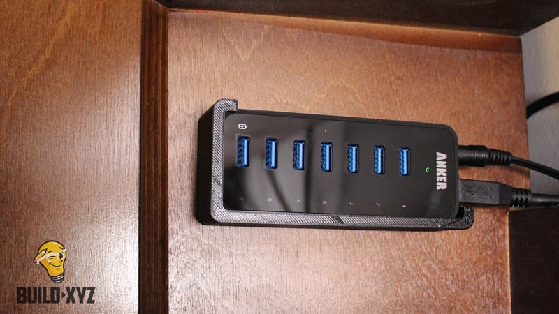 Soporte de pared para concentrador USB de 7 puertos Anker