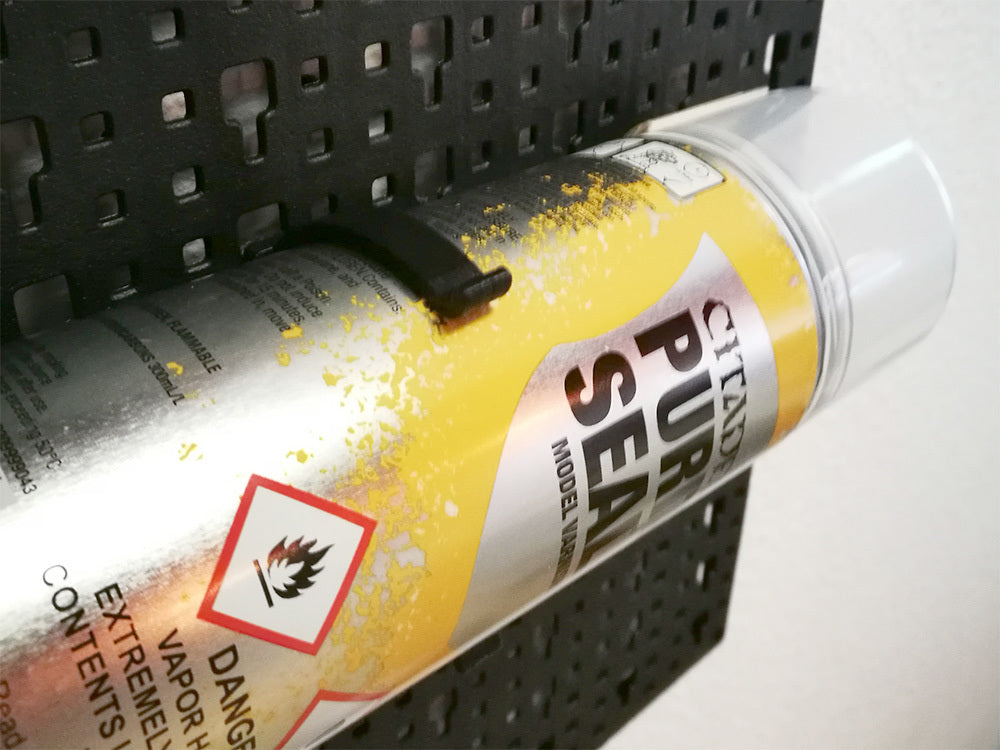 Soportes para latas de aerosol para la pared de herramientas Powerfix de Lidl (rápido horizontal)