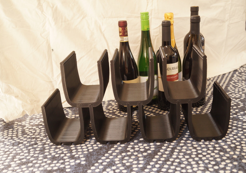 Botellero modular para guardar vino y otros objetos.