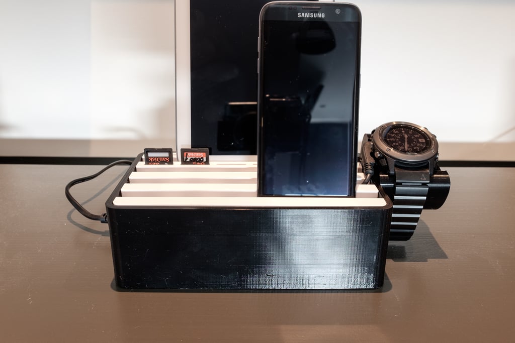 Tablet, Teléfono, Smartwatch, Soporte para tarjeta SD y Cargador USB
