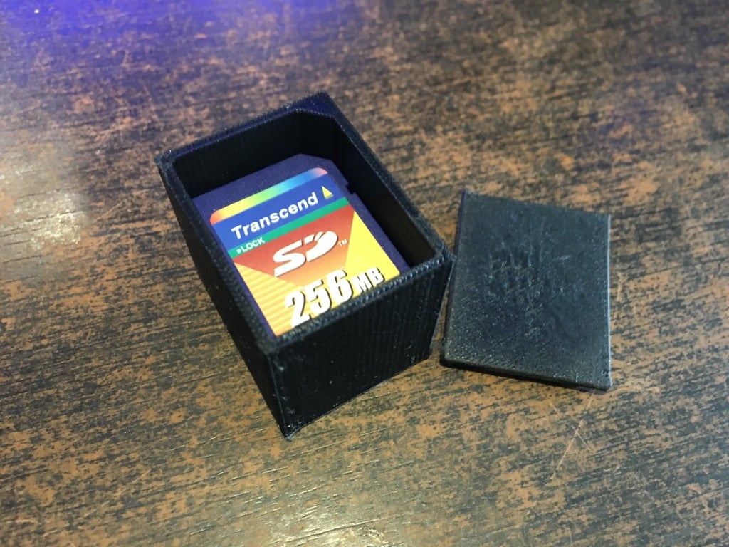 Estuche para tarjetas SD simple con tapa