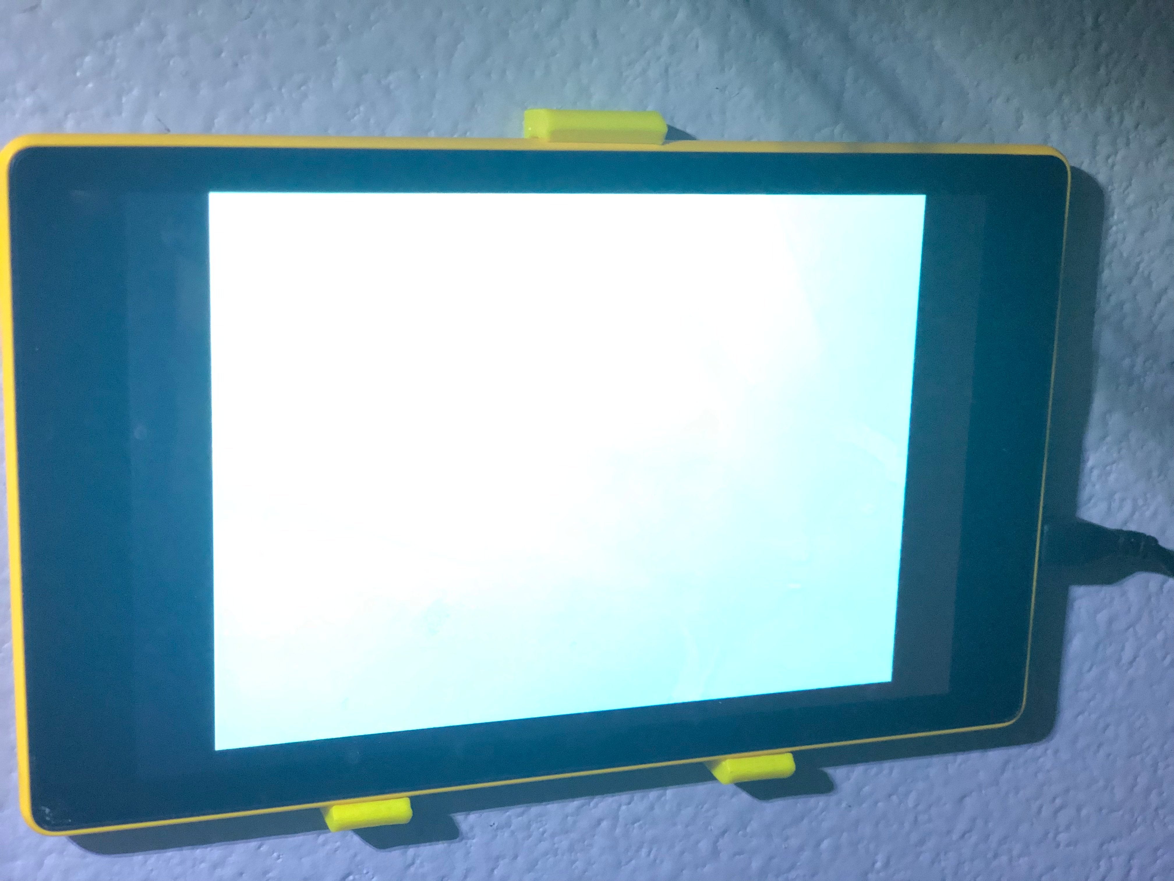 Soporte de pared para tableta Fire HD 8