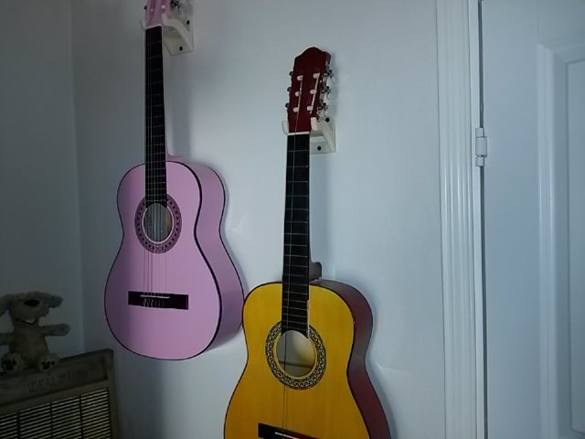 Soportes de pared para guitarra con estante para púas de guitarra