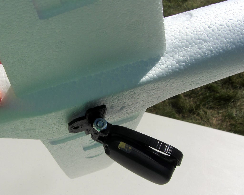 Soporte de cámara tipo llavero ajustable para aviones aficionados