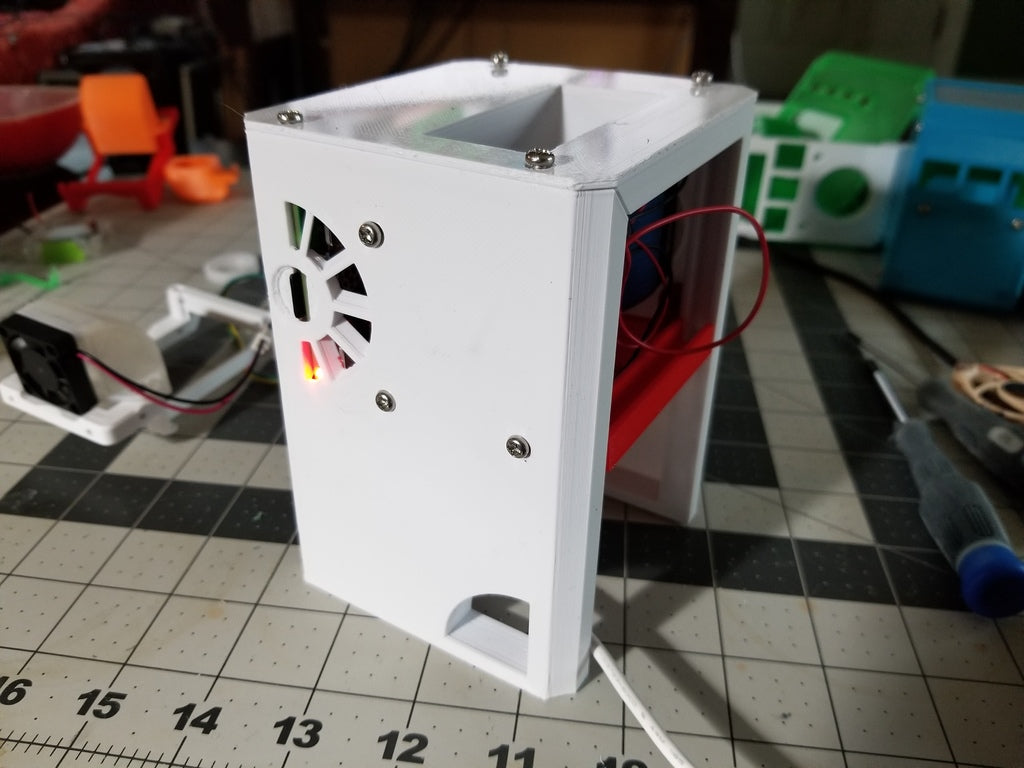 Caja vertical de doble ventilador Mod para Raspberry Pi 4