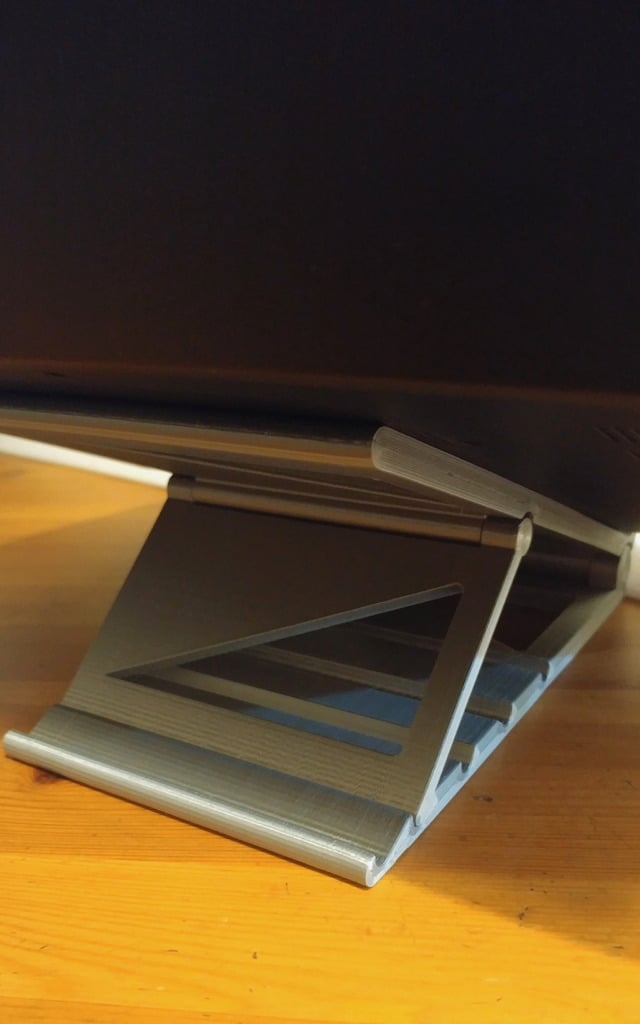Soporte plegable para computadora portátil impreso en el sitio