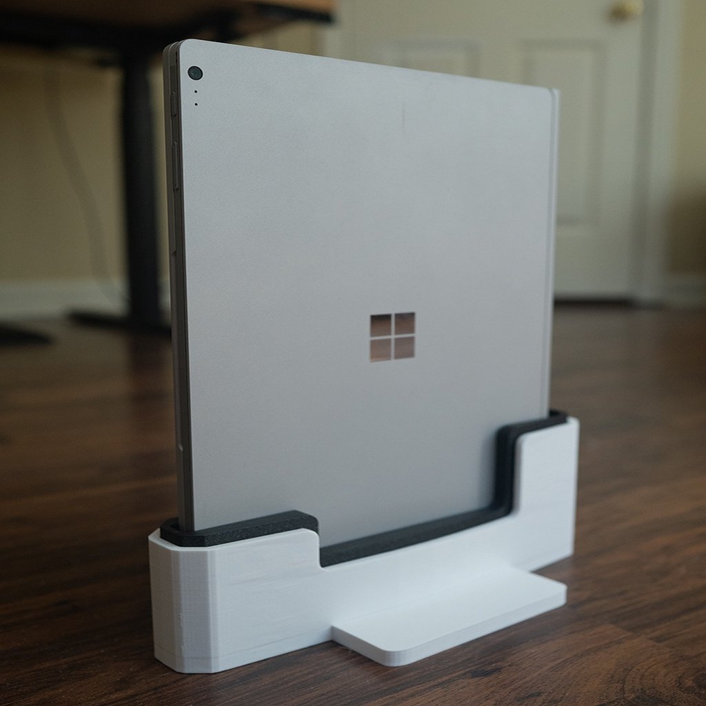 Soporte portátil para Surface Book con posibilidad de personalización