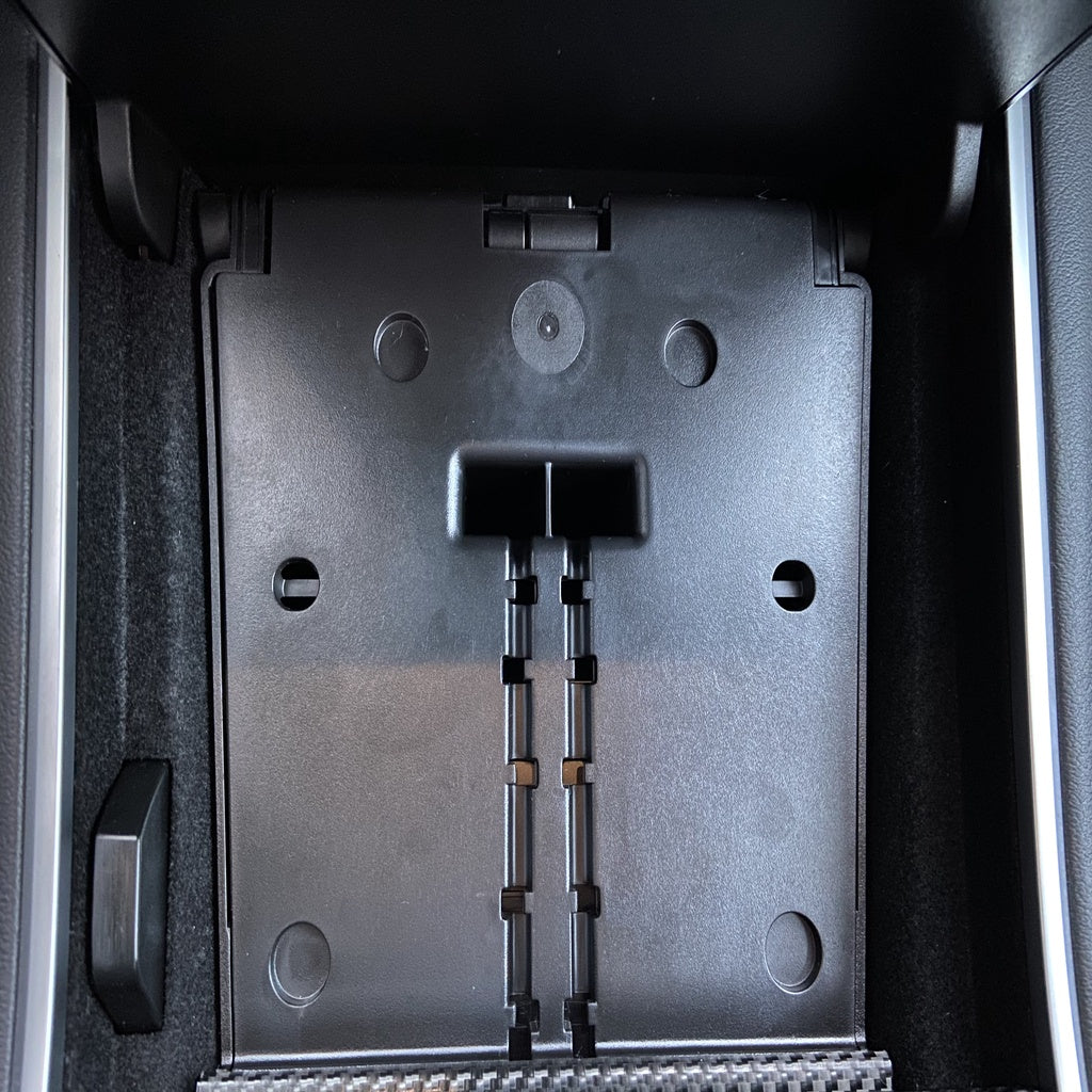 Cargador inalámbrico para Tesla Model 3 basado en cargador barato de Ikea