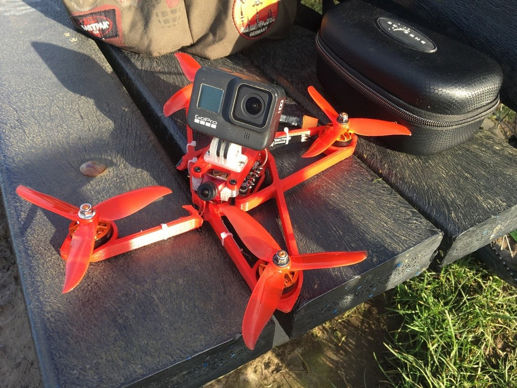 ARS-5 V2.0 Soporte GoPro para drones de carreras de 5&quot;