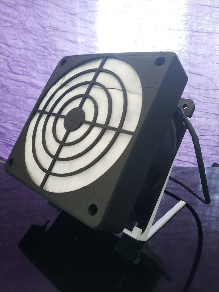 Soporte para ventilador de escritorio para ventilador de computadora común y corriente