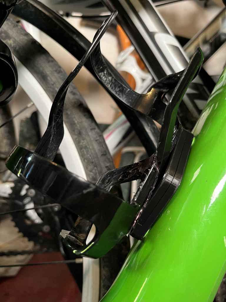 Soporte Apple AirTag para montaje en bicicleta