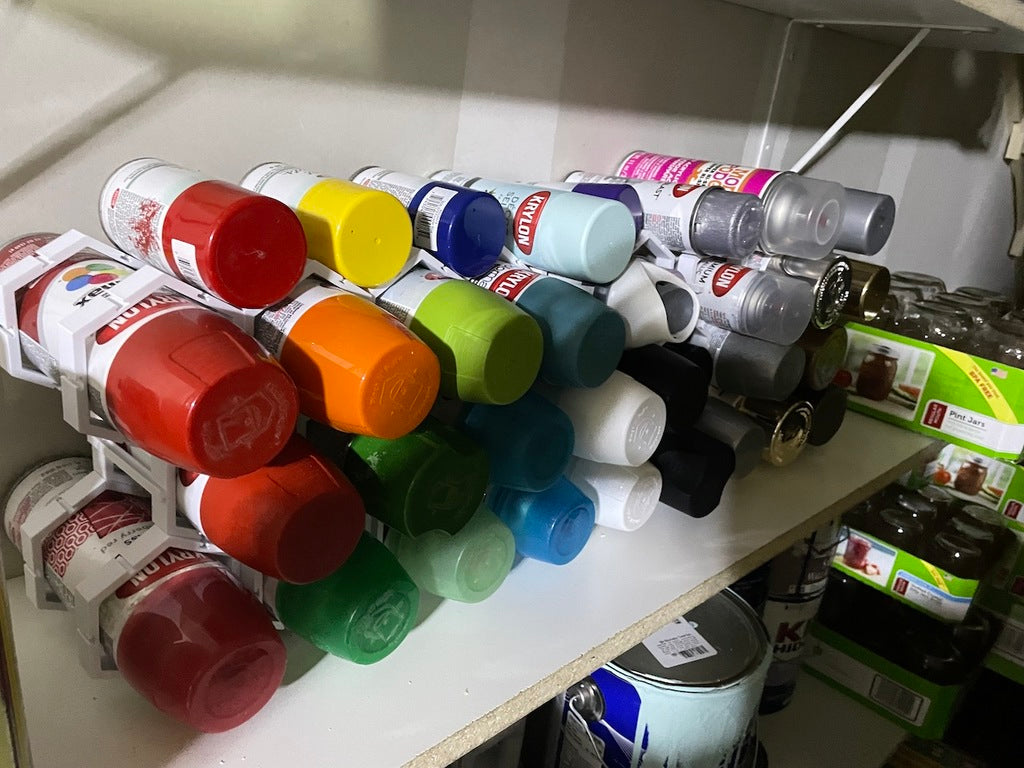 Organizador modular de latas de pintura en aerosol
