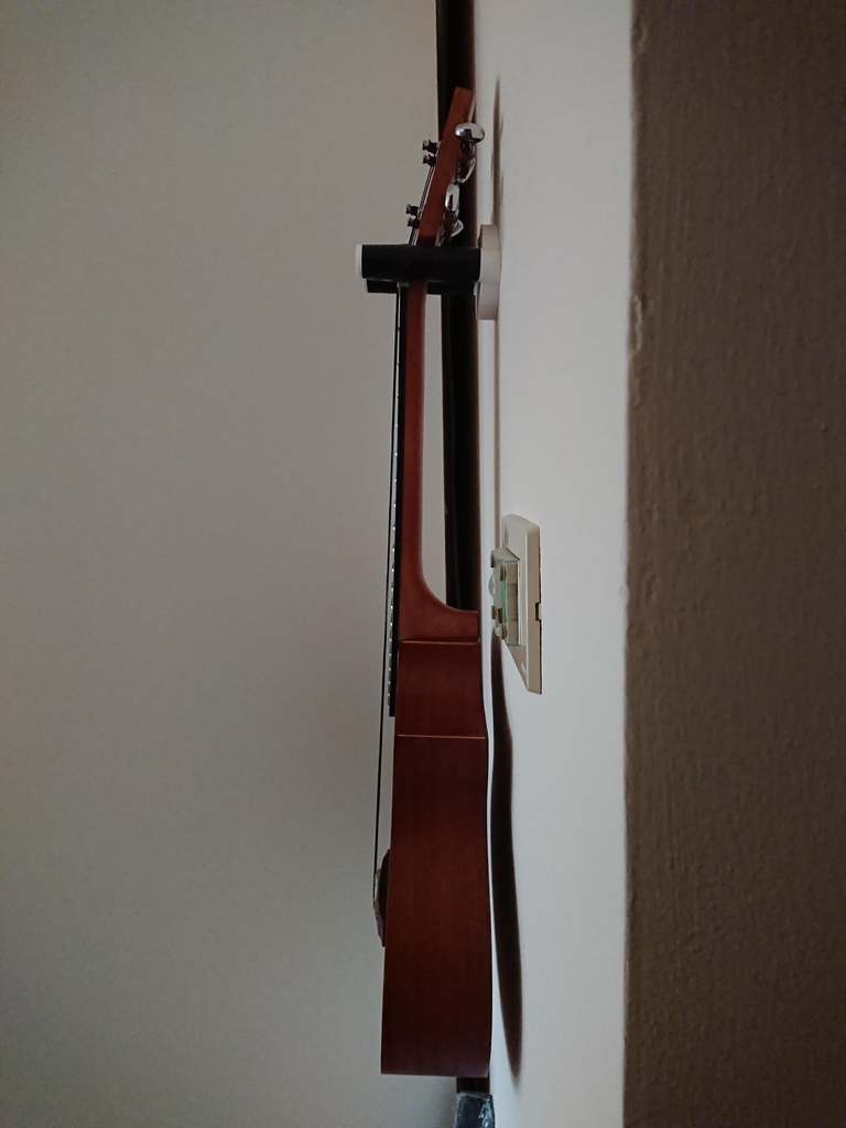 Soporte de pared para ukelele