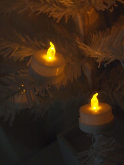 Candelabros colgantes con candelita LED para árboles de Navidad